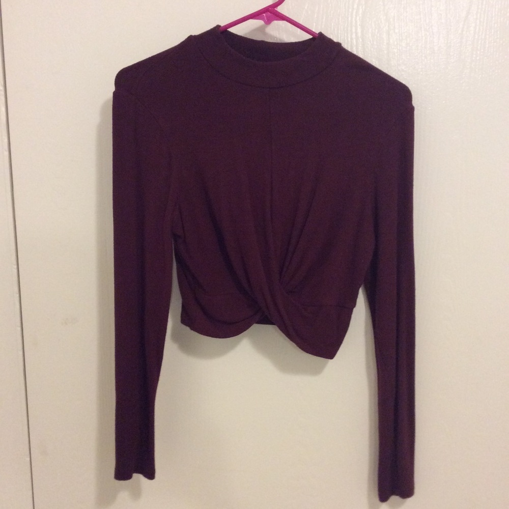 Xhilaration Cropped Long Sleeve Purple (M)